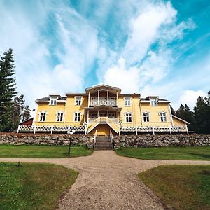 Karolineburg Manor House Hotel